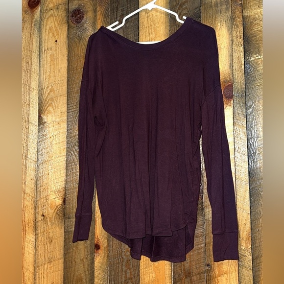Athleta longer oversized long sleeve - Picture 1 of 2